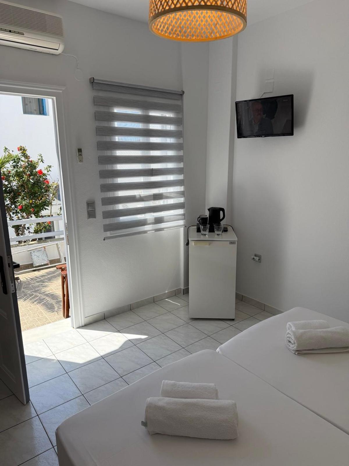 Chrysa House Hotel Kamares  Buitenkant foto